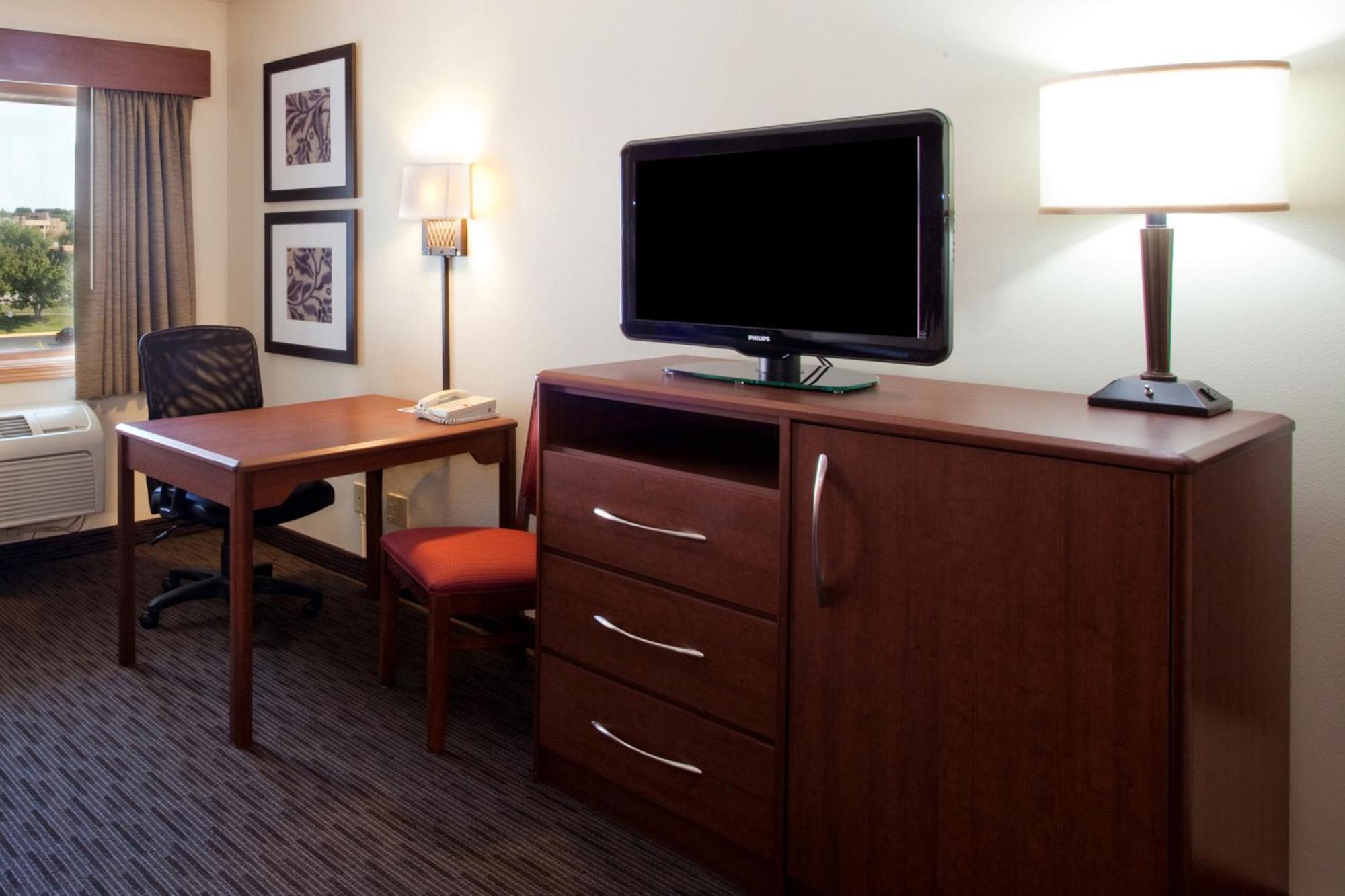 Americinn By Wyndham Madison Sd Dış mekan fotoğraf